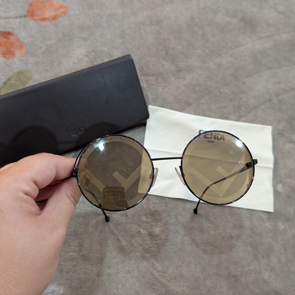 Fendi Round Sunglasses with Brown Lenses - Picture 6 of 8